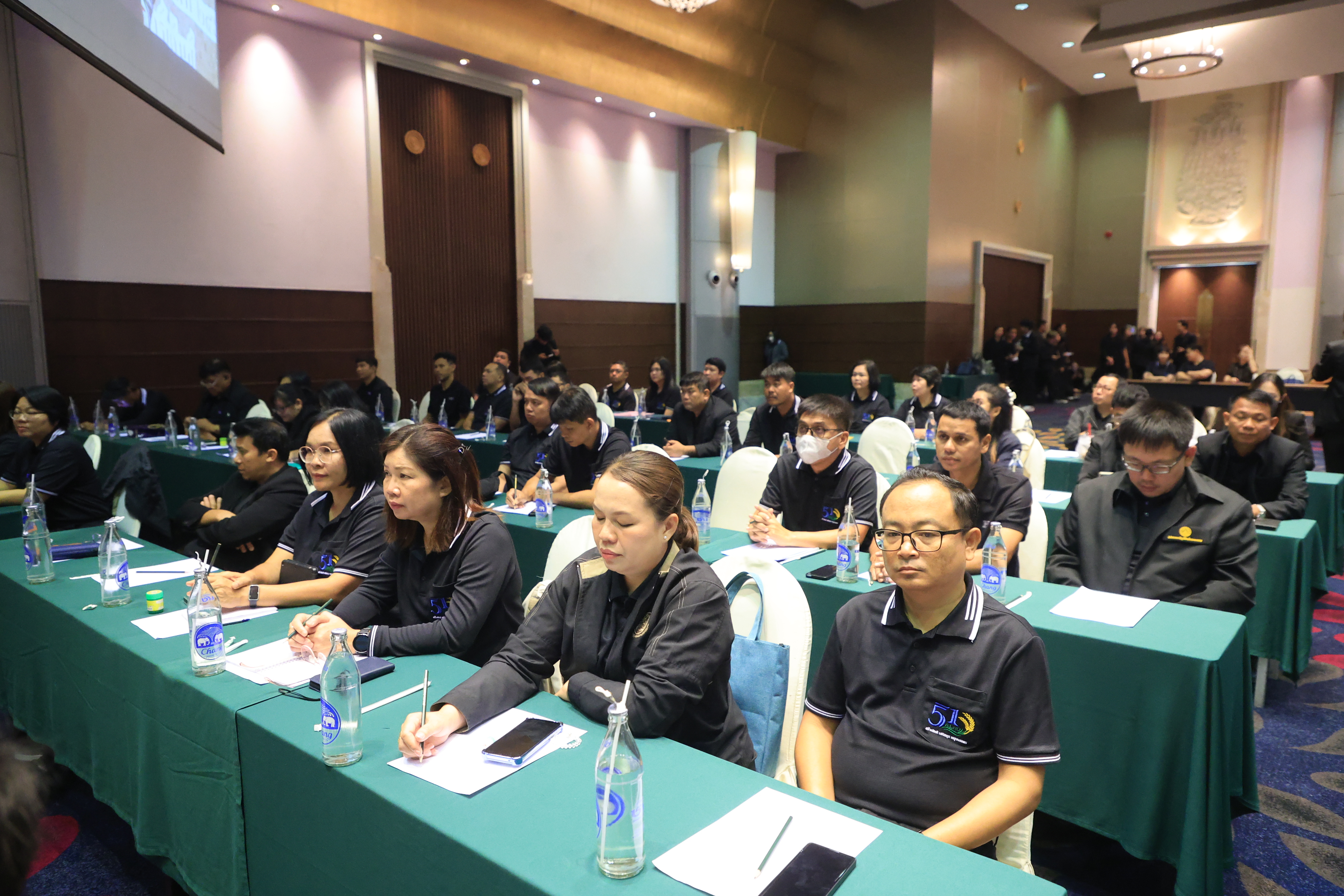 title - รมช.วัชระพล สั่งเร่งดำเนินการ บริหารจัดการที่ดินและดิน มอบสิทธิในที่ดินทำกินให้แก่เกษตรกร